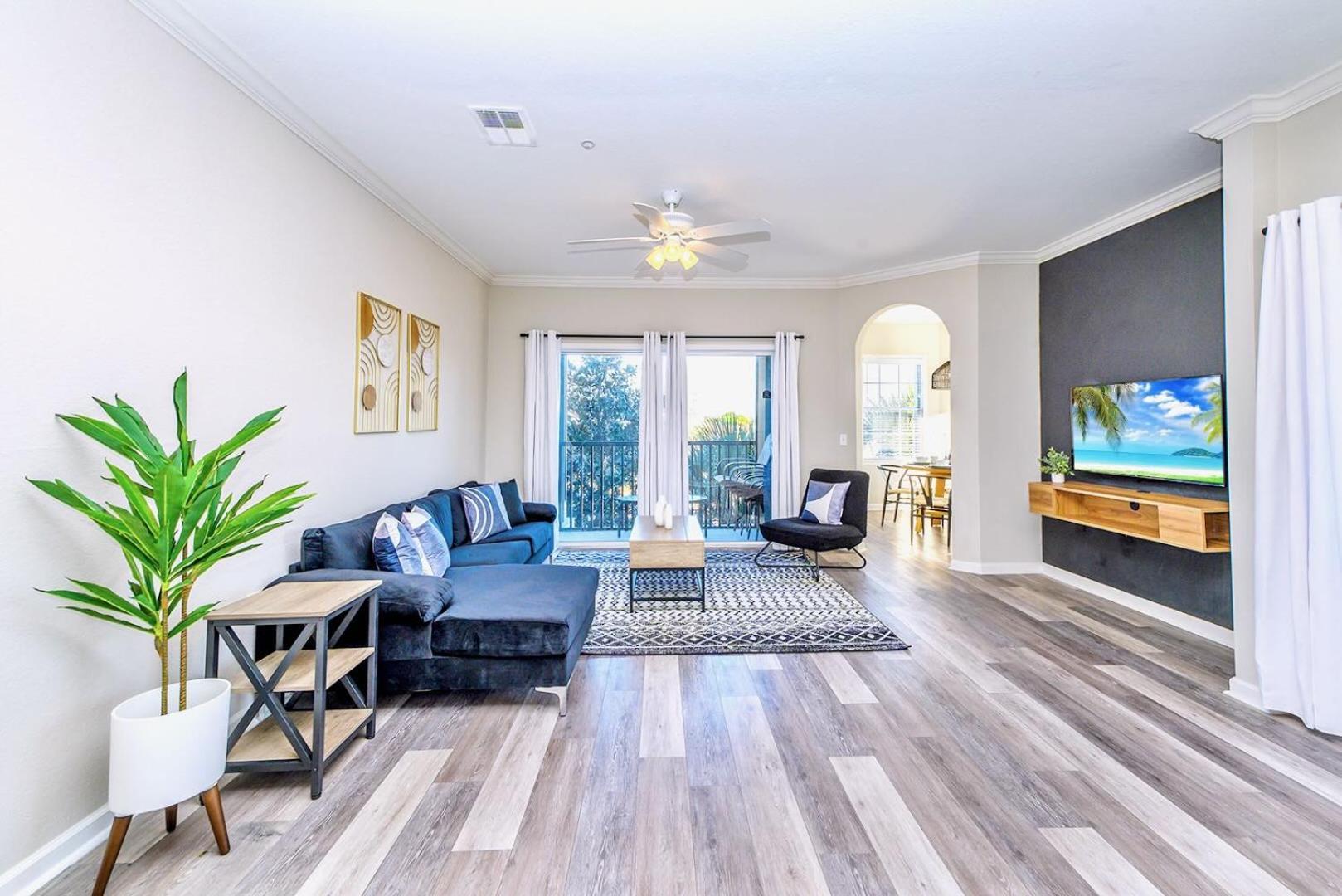 Cozy 2Br Condo - Private Balcony - Near Disney Ορλάντο Εξωτερικό φωτογραφία