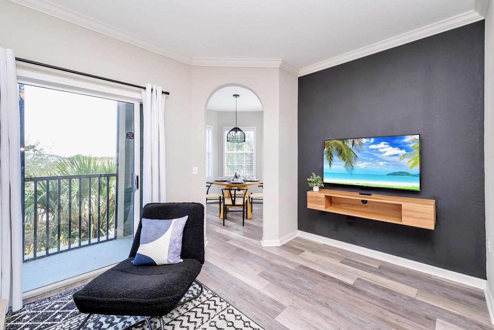 Cozy 2Br Condo - Private Balcony - Near Disney Ορλάντο Εξωτερικό φωτογραφία