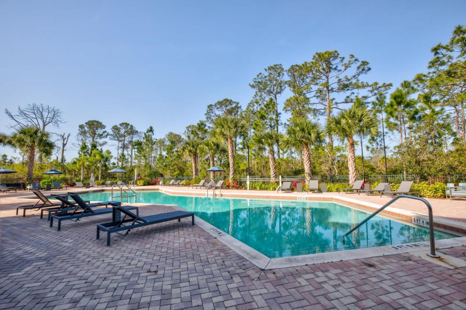 Cozy 2Br Condo - Private Balcony - Near Disney Ορλάντο Εξωτερικό φωτογραφία